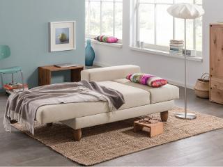 dormiente-Schlafsofa-Zedulo-02-creme-Liegeposition 800auf600-c-dormiente